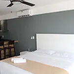 Cozy Studios Down Town Playa Del Carmen By Kvr